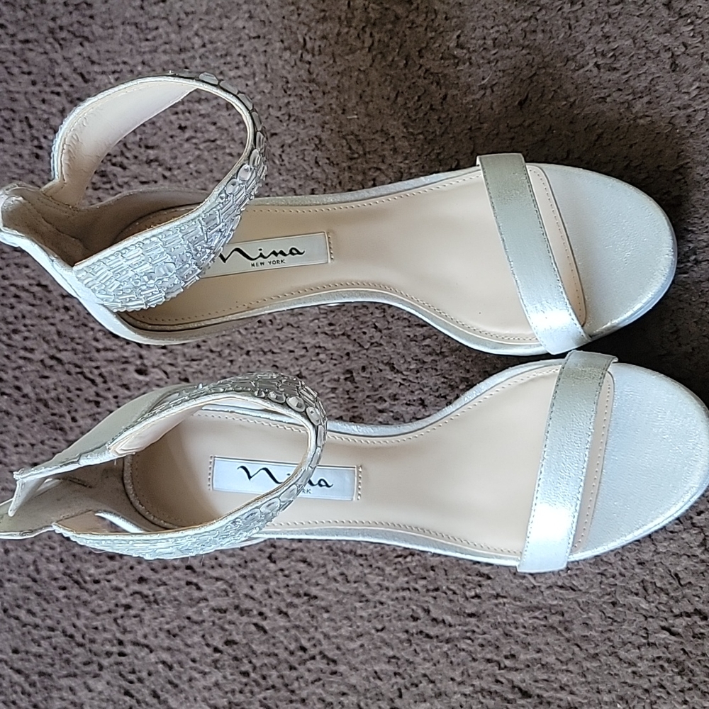 Nina Silver Pumps